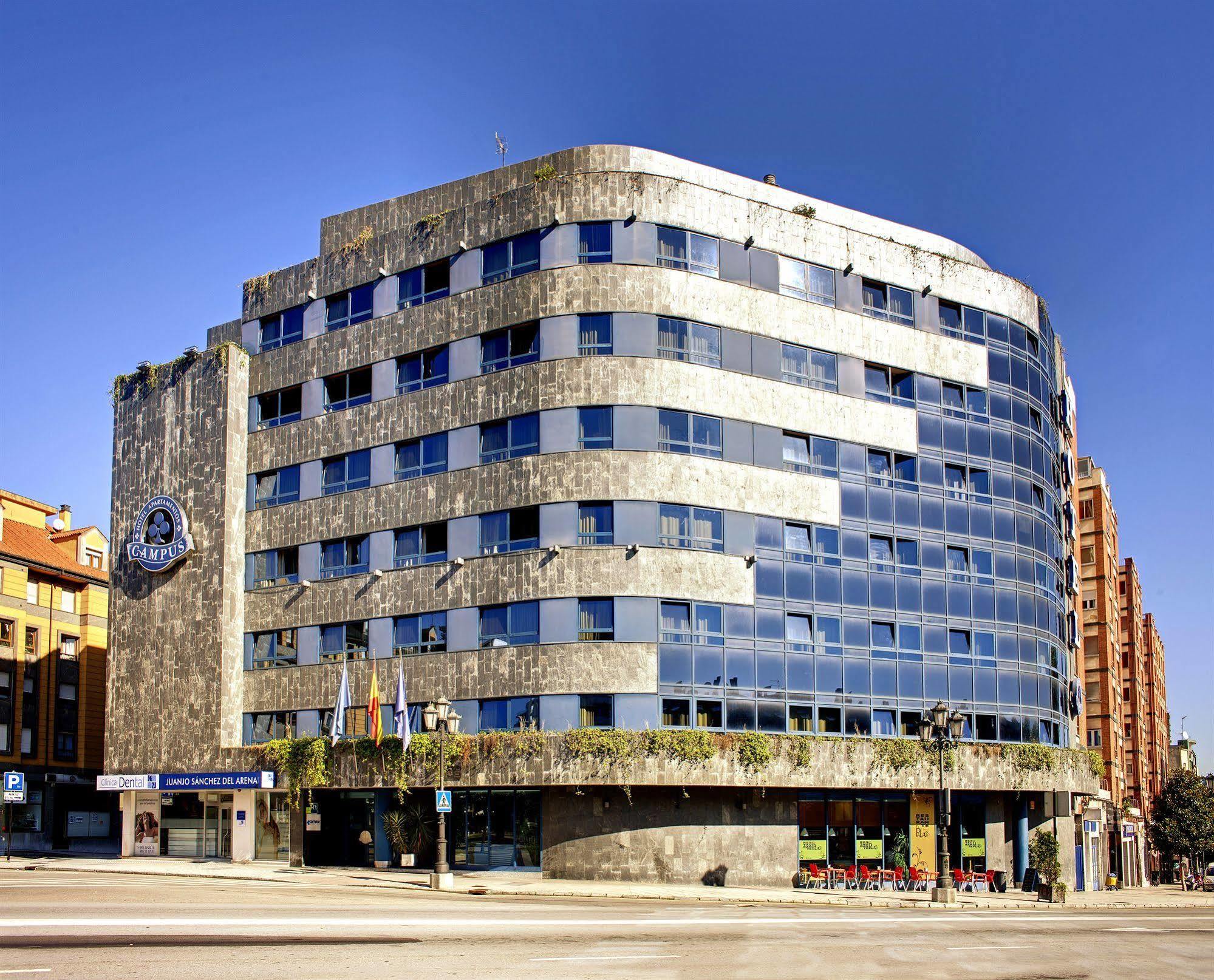Aparthotel Campus Oviedo Ngoại thất bức ảnh