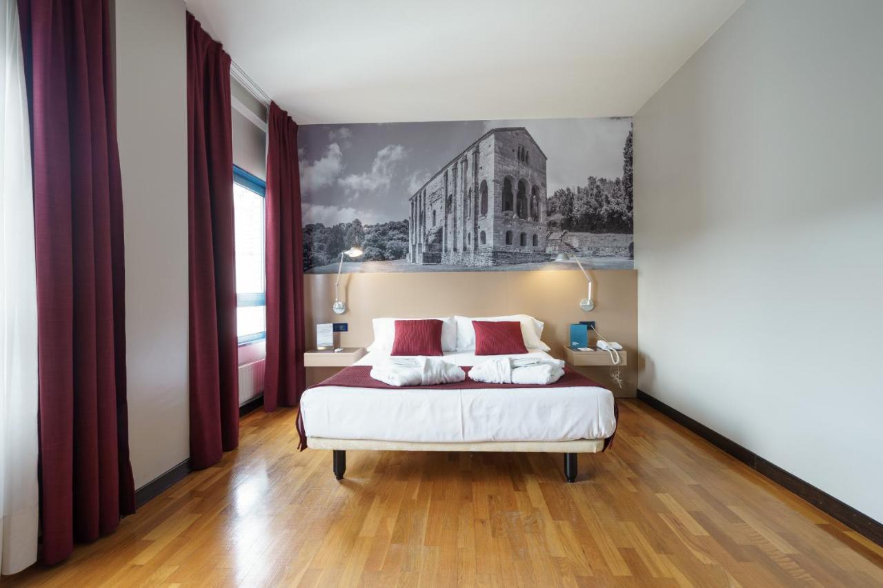 Aparthotel Campus Oviedo Ngoại thất bức ảnh